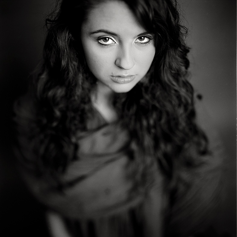 Female model photo shoot of sylwia wicinska