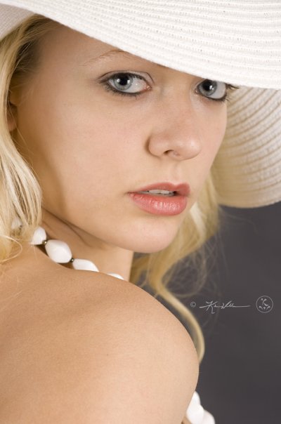 Female model photo shoot of KacieK