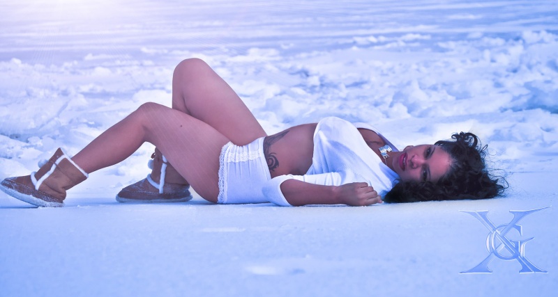 Female model photo shoot of JessicaDannielle by Graphic Xposure in Chicago IL Beach