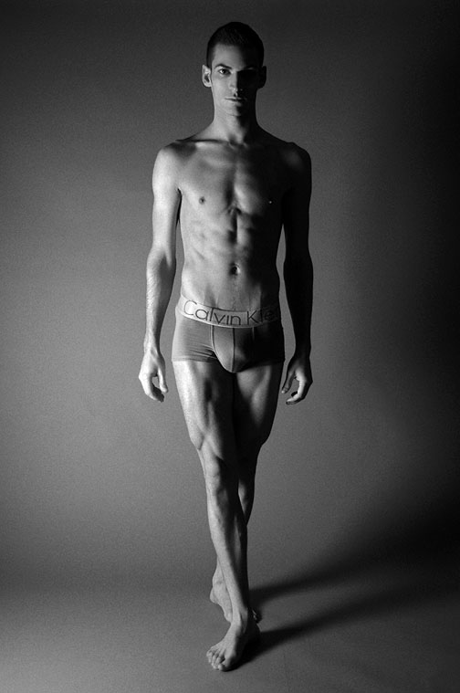 Male model photo shoot of Daniel Paul