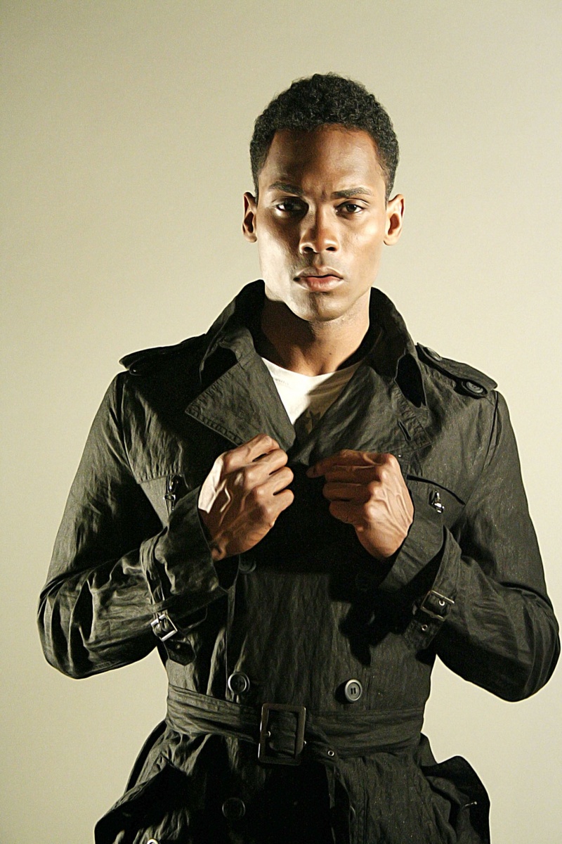 Male model photo shoot of Lorren Lee