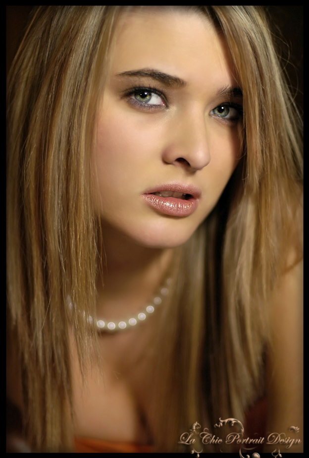 Female model photo shoot of Haley Shhhh by Anthphoto in La Chic Studio