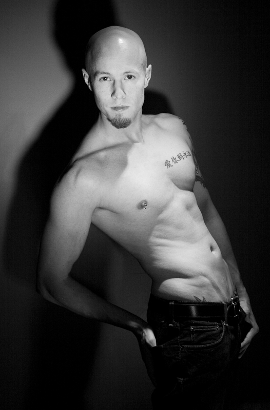 Male model photo shoot of Andrew Gordon