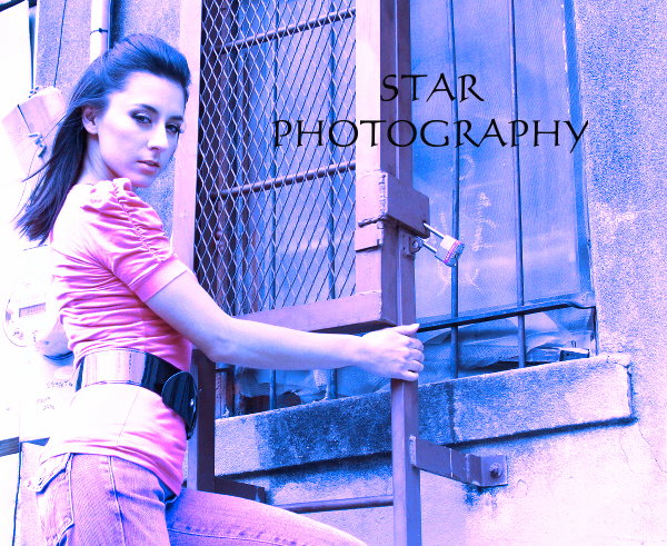 Female model photo shoot of ENNOVI