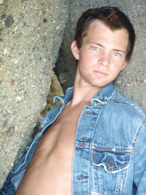 Male model photo shoot of Scott White