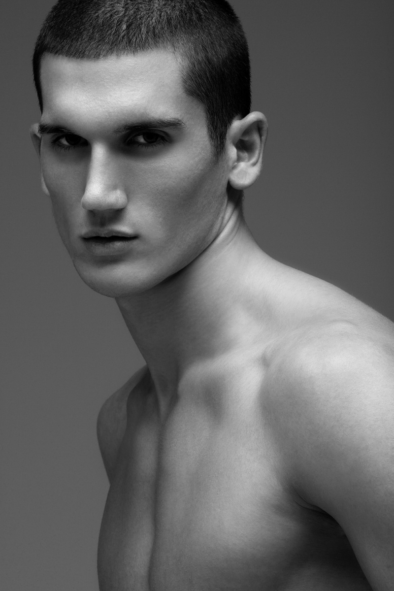 Male model photo shoot of Heath Mastin Chamberlin in TYE Studio