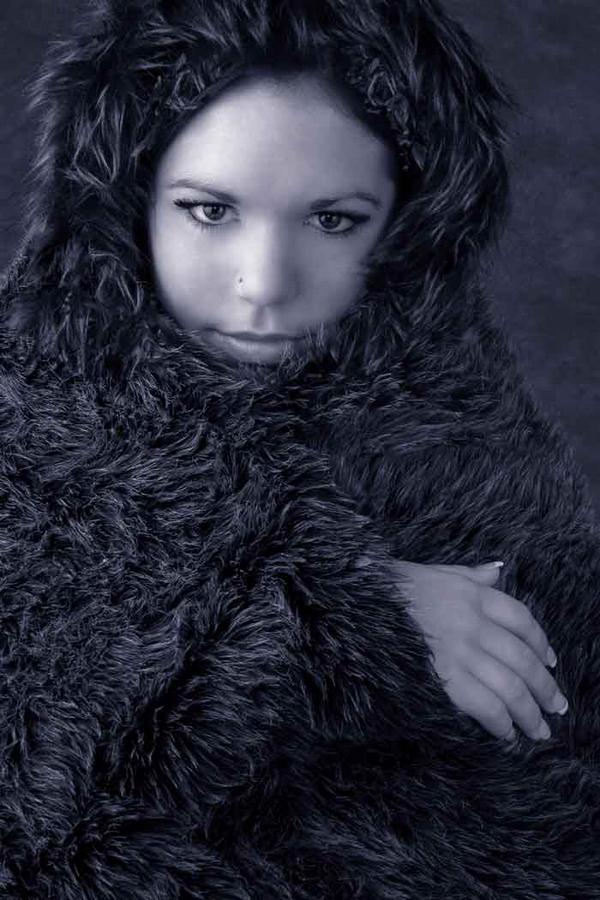Female model photo shoot of Crislyn Garner