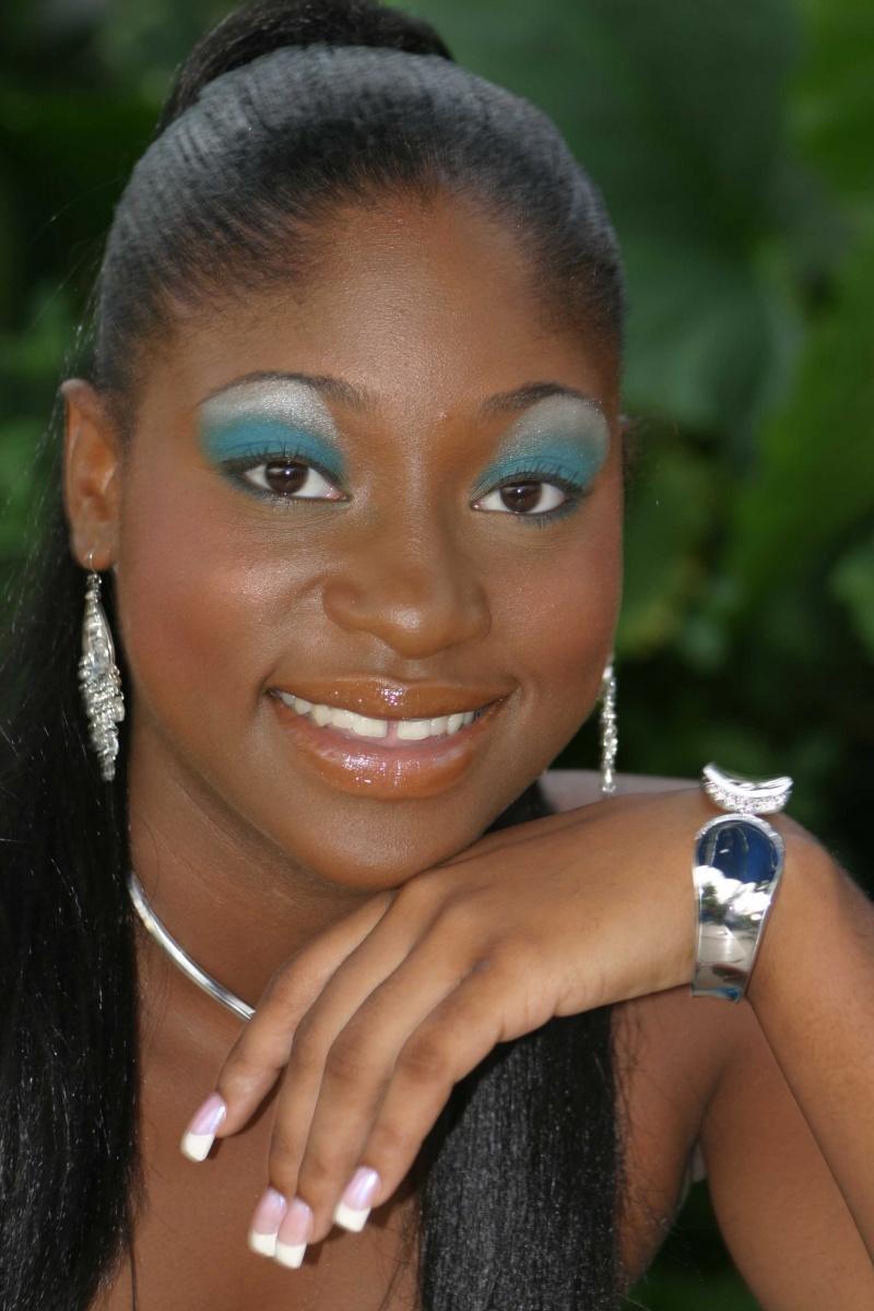 Female model photo shoot of ylmphotography in Cayman Islands 