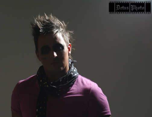 Male model photo shoot of Detas Photo in Studio