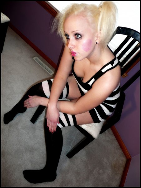 Female model photo shoot of Mik Vicious by Alison Sund Photography in West Fargo, ND, makeup by MOLLIPOP MAKEUP