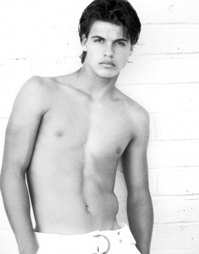 Male model photo shoot of Leo Dominic Acosta by Jeff Slater