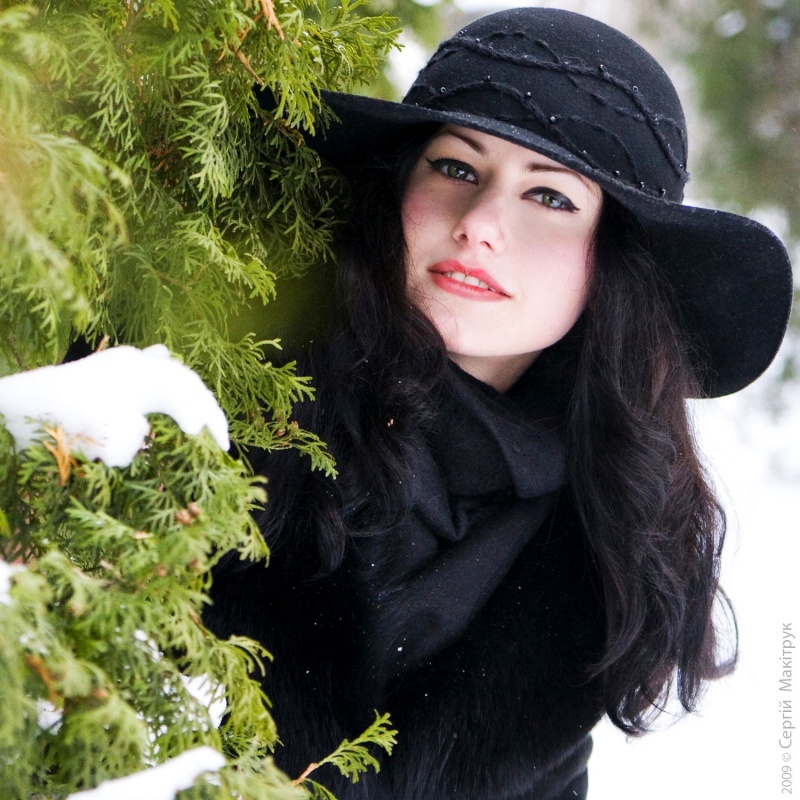 Female model photo shoot of _Di_ in Kiew
