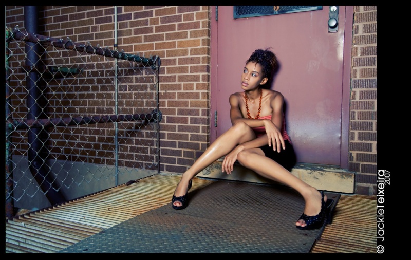 Female model photo shoot of Centresha Smith by JTEXPHOTO in Indiana