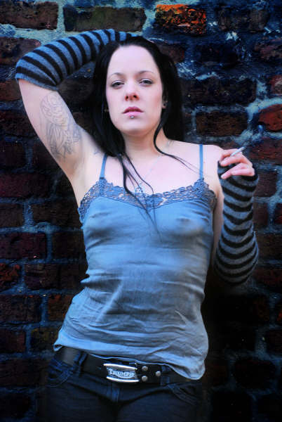 Female model photo shoot of Ayla Grey by ElsaLiimatainen in Richmond
