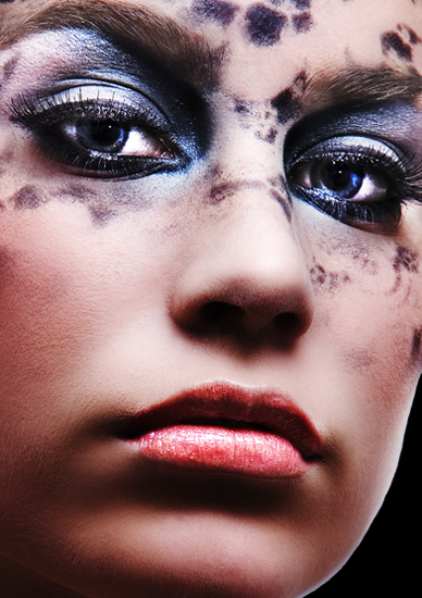 Female model photo shoot of Kim Mandemaker and ellenbellen in Studio, makeup by Nicole Beuker