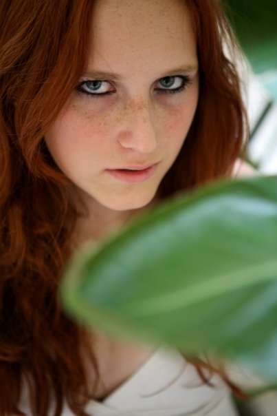 Female model photo shoot of Zoe Lambert