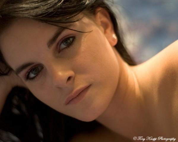 Female model photo shoot of Jordan C Rose