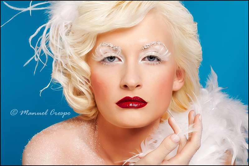 Male and Female model photo shoot of Manuel Crespo and Nobodygurl1234, makeup by Carolina Janeckova