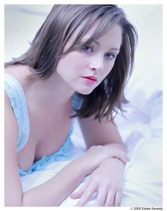Female model photo shoot of Chante Evette