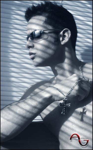 Male model photo shoot of Artiztiko by AJ-Photography in Puerto Rico
