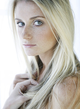 Female model photo shoot of Jessica Madeline