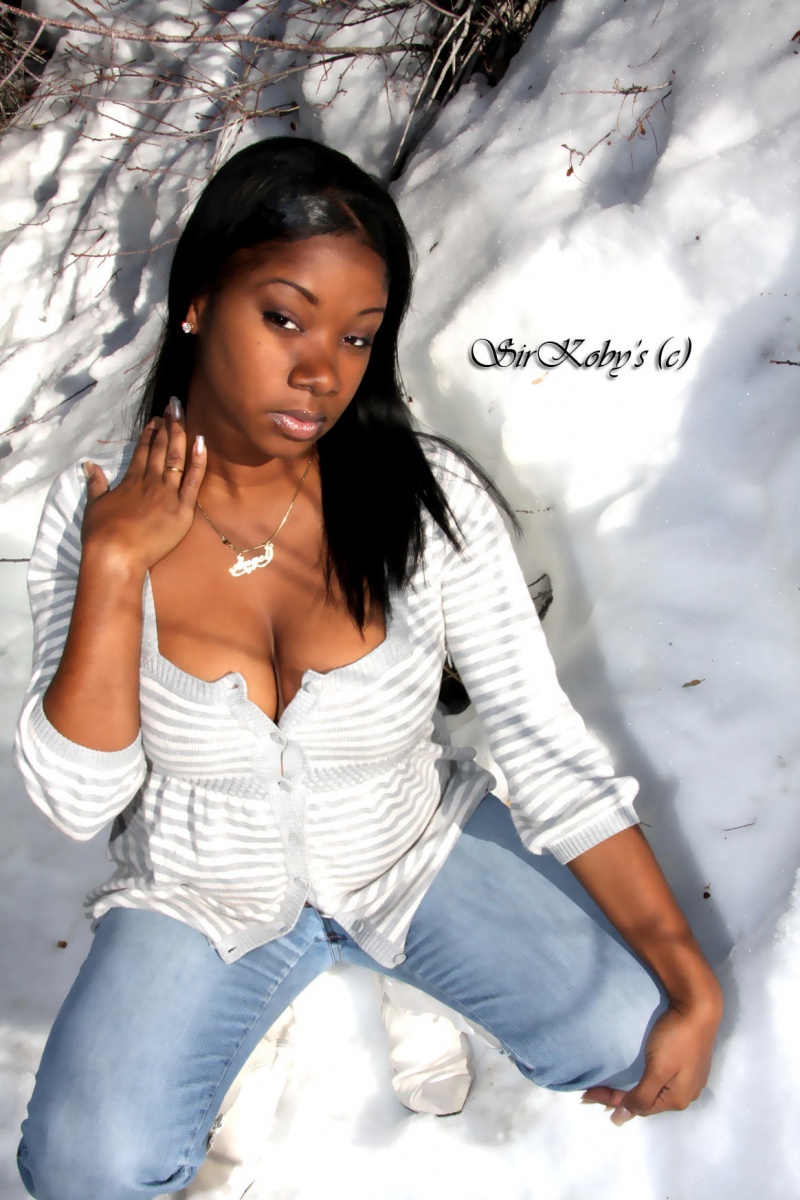 Female model photo shoot of Angel Vanae by SirKoby's Photography