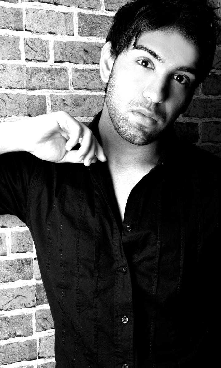 Male model photo shoot of Tariq Y
