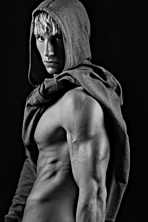 Male model photo shoot of Matt Dillon by Murray!