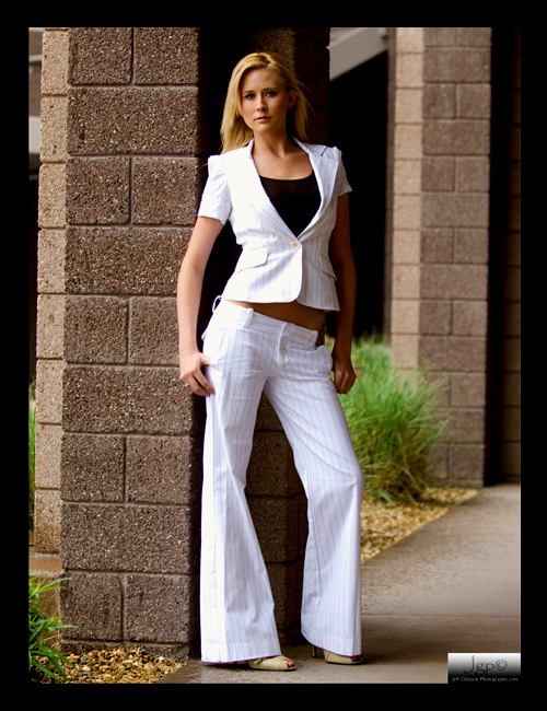 Female model photo shoot of Shannon Robb in Gilbert AZ