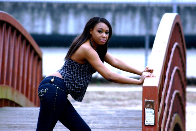 Male and Female model photo shoot of eye4models and Jewel Currie in Lumberton