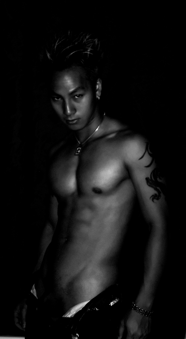 Male model photo shoot of PHI LAM