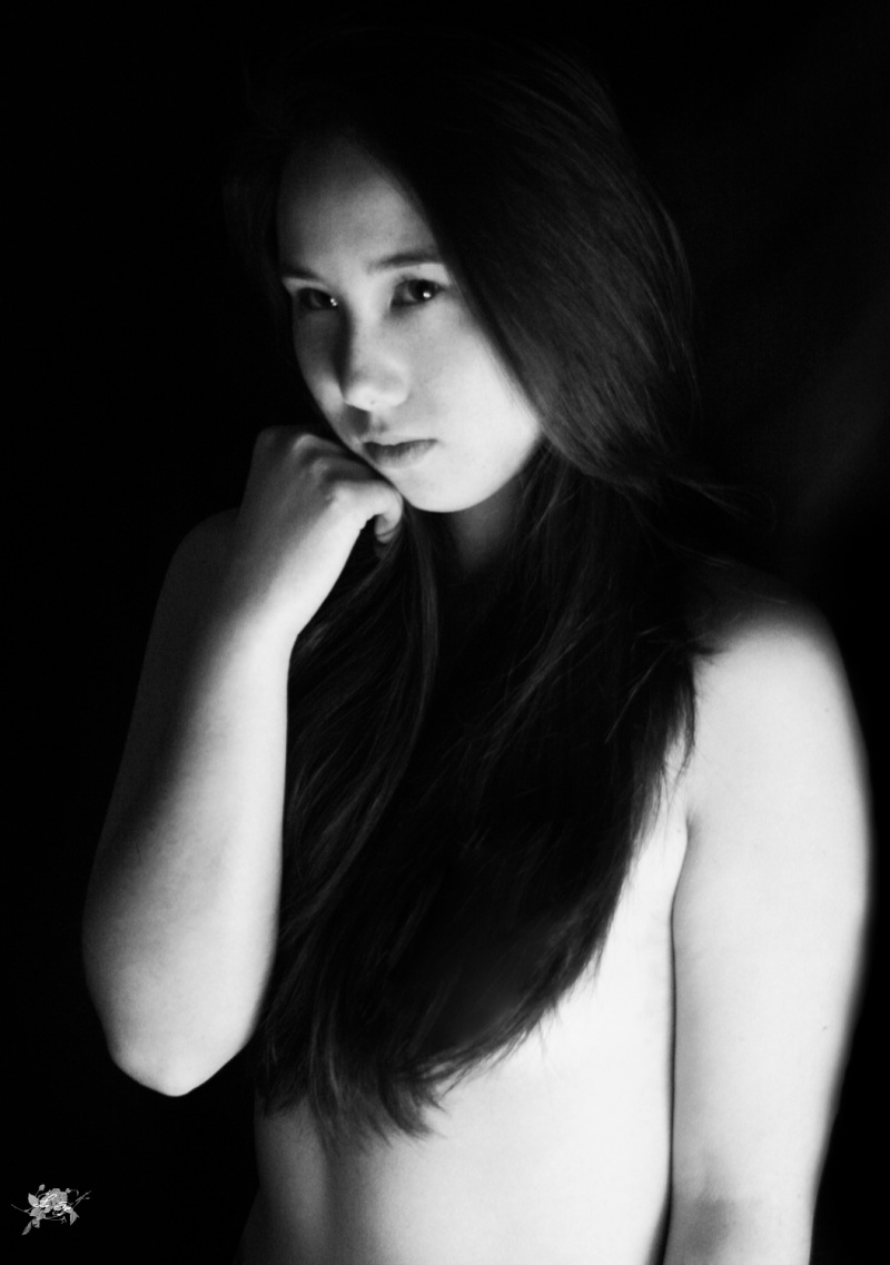 Female model photo shoot of Ha Ki by Lore-Li Photography in Jose's house