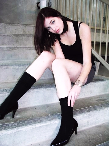 Female model photo shoot of Amanda Leigh Hafer by Dave Watkins 