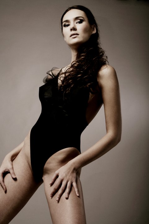 Female model photo shoot of Rene Miller by JATZI-JAZZ