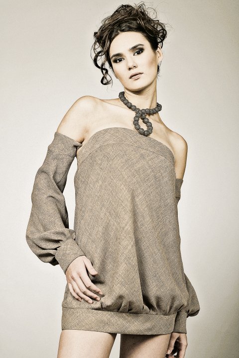 Female model photo shoot of Rene Miller by JATZI-JAZZ
