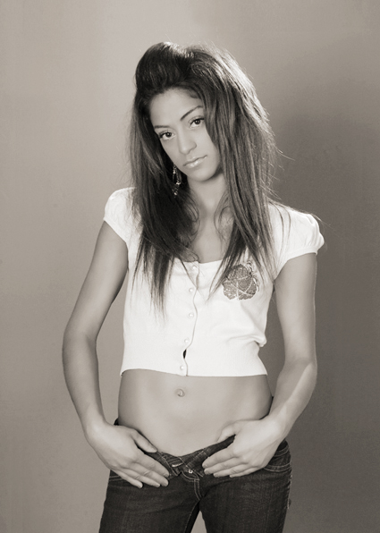 Female model photo shoot of fatma djelal