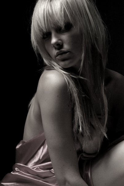 Female model photo shoot of TammyMagic
