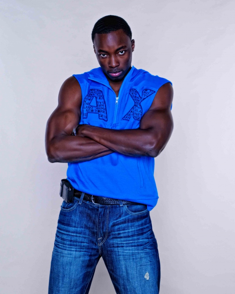 Male model photo shoot of Wale Meshioye
