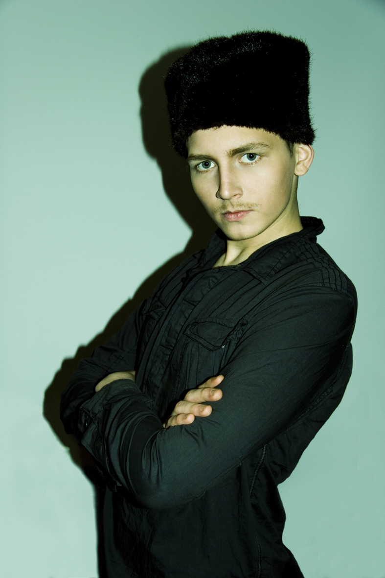 Male model photo shoot of Aleksi Mustakallio