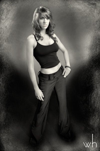 Female model photo shoot of Mandy Yaughn