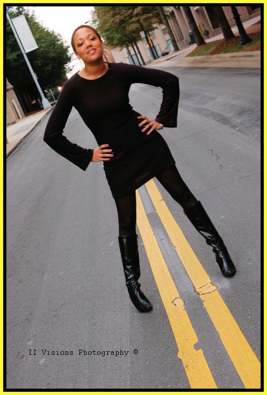 Female model photo shoot of Jei McNeil in Uptown Charlotte
