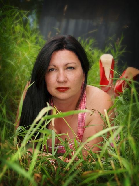 Female model photo shoot of Inspired Blyss in Red Deer