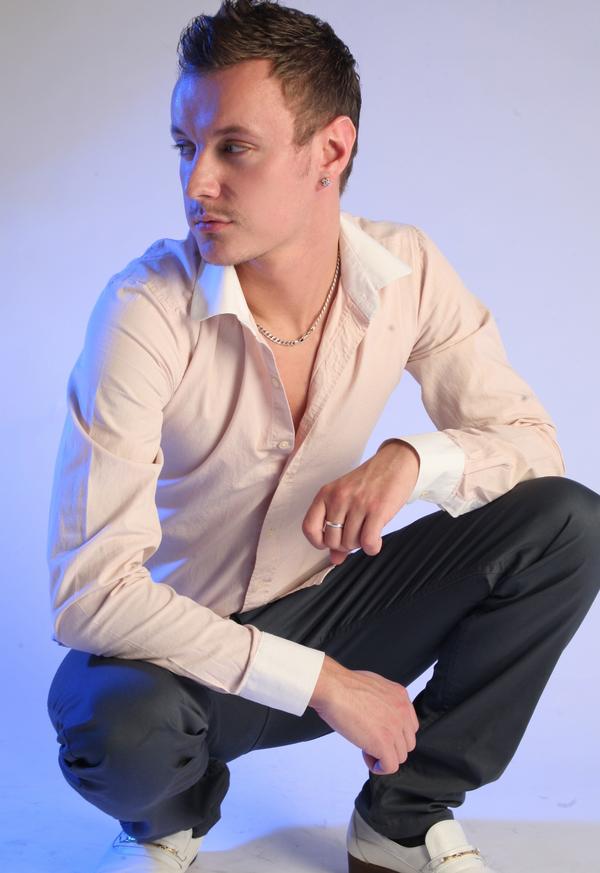 Male model photo shoot of Mark Alexander
