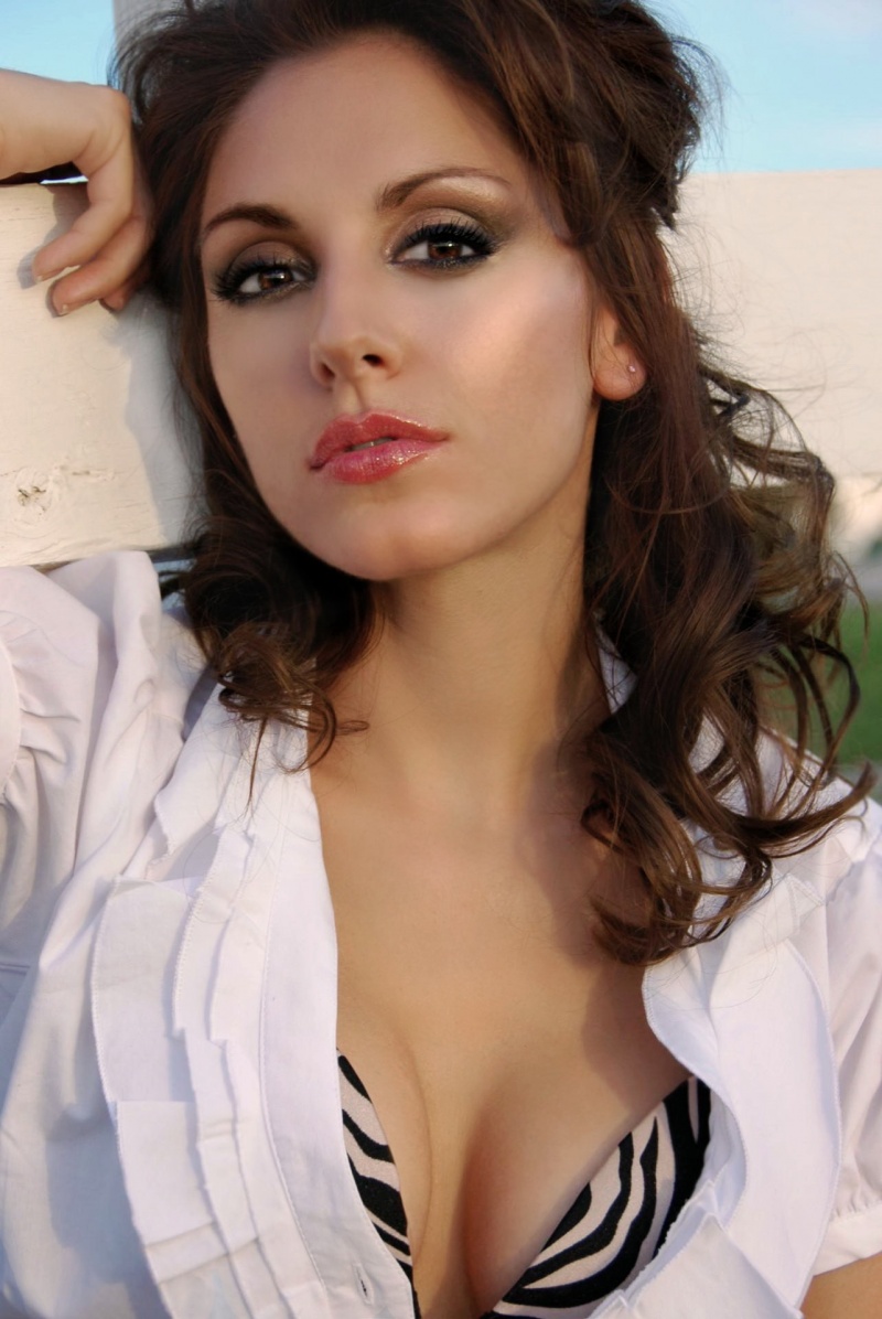 Female model photo shoot of Cassandra Vodovoz