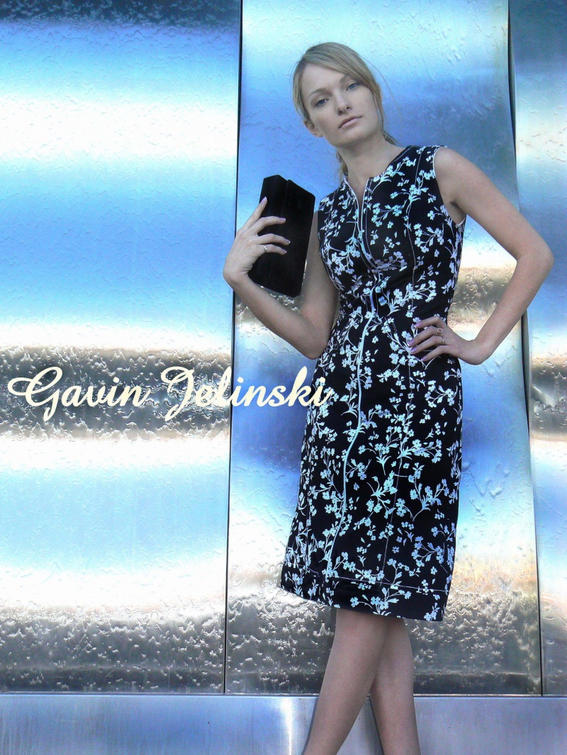 Male model photo shoot of Gavin Jelinksi