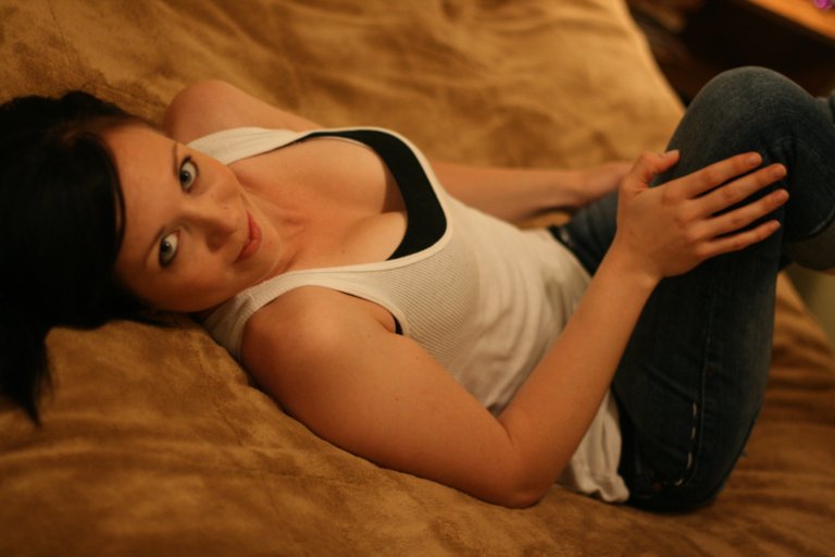 Female model photo shoot of A1aina