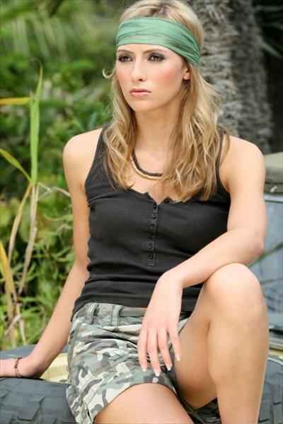 Female model photo shoot of Amanda Thurlow