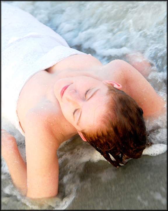 Female model photo shoot of Erin McCoy by Erin McCoy in Garden City Beach