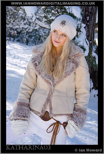 Female model photo shoot of Kasia_bober