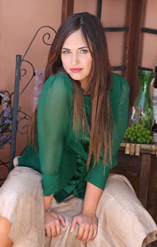 Female model photo shoot of Jillian Shields in Los Angeles